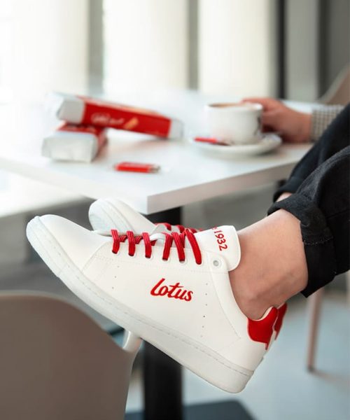 lotus corporate sneaker
